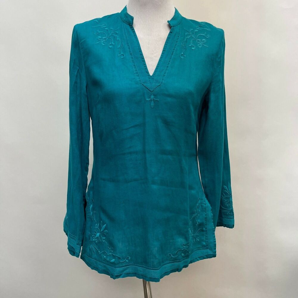 Valerie Stevens Women's Top Small Blue Embroidered‎ 100% Linen